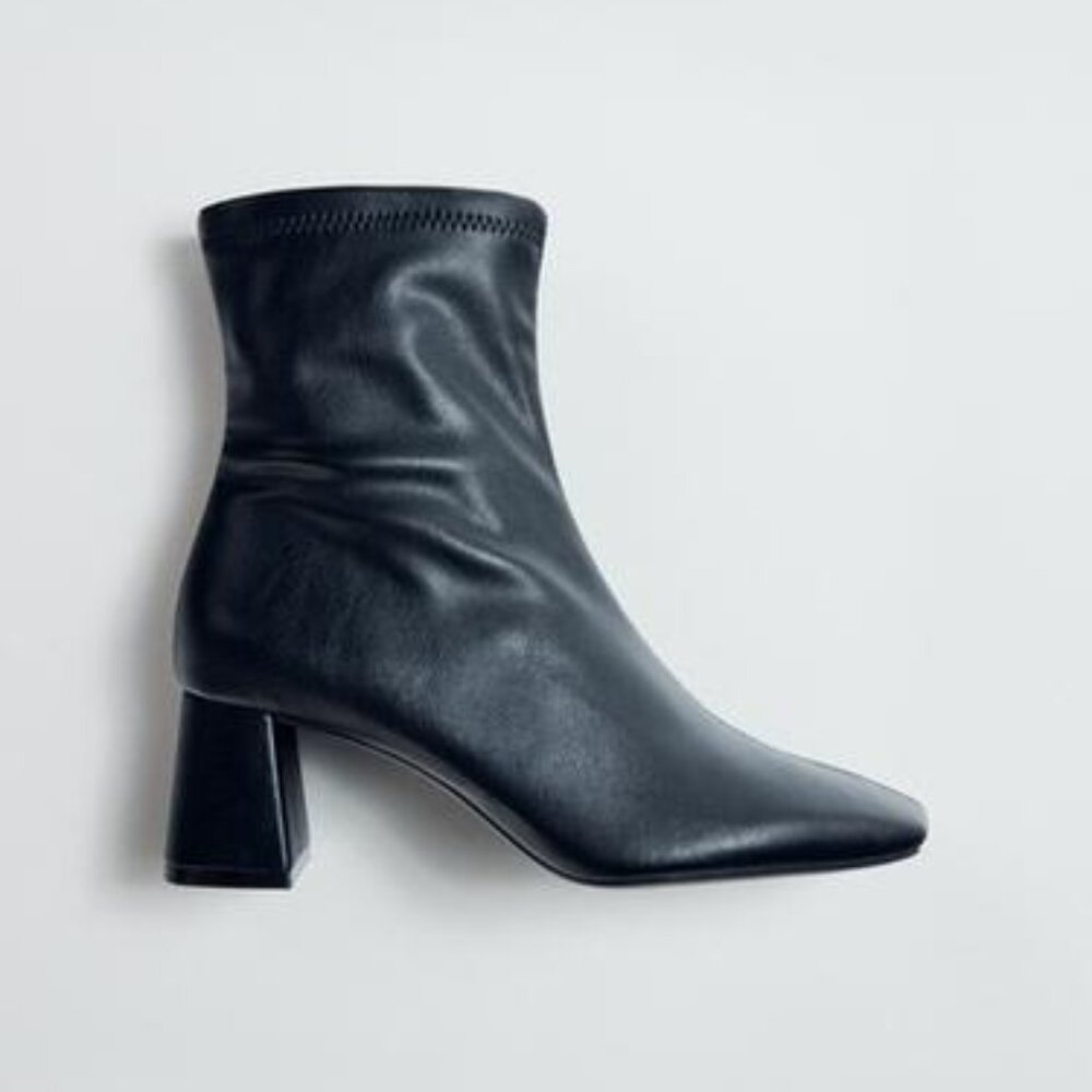 ZARA Black genuine Leather Block Heeled Soft Ankle Boots stretch US 7.5 EUR 38 - Picture 4 of 11